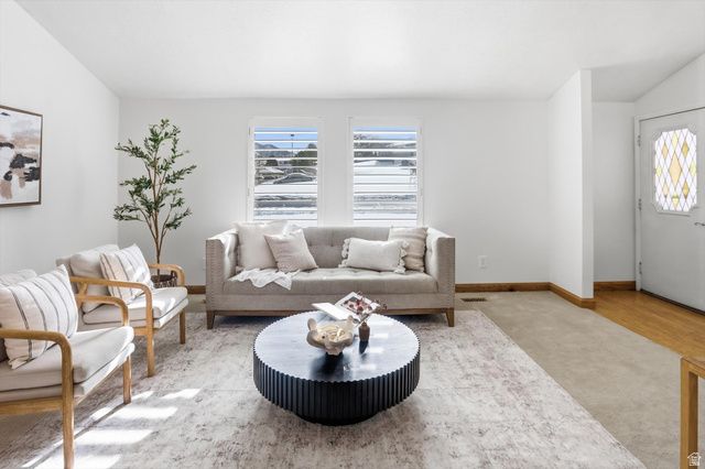 5558 S 1025 E, South Ogden, UT 84405