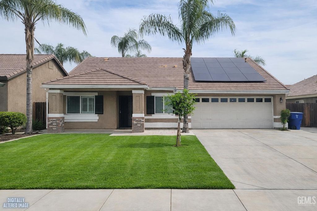 13208 Cheyenne Mountain Drive, Bakersfield, CA 93314