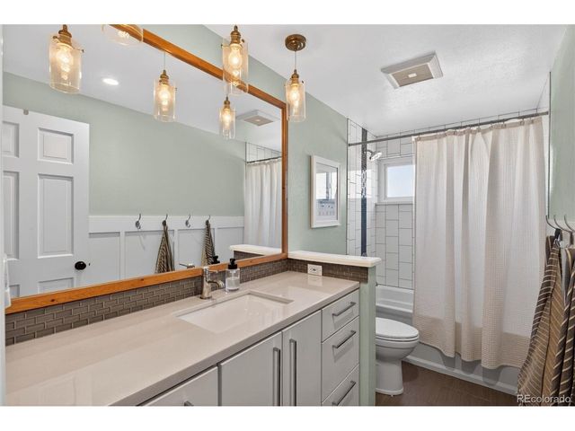 4864 E Links Cir, Centennial, CO 80122