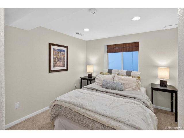 4864 E Links Cir, Centennial, CO 80122