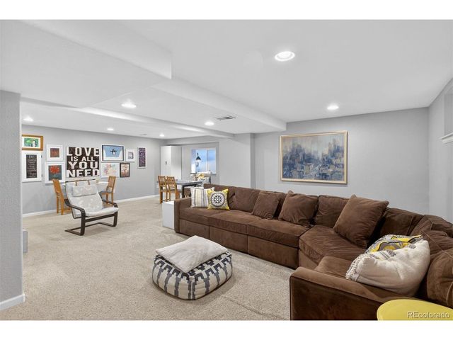 4864 E Links Cir, Centennial, CO 80122