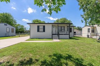 1337 Daytona Dr, Corpus Christi, TX 78415