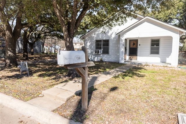 1308 Antone Street, Bryan, TX 77803