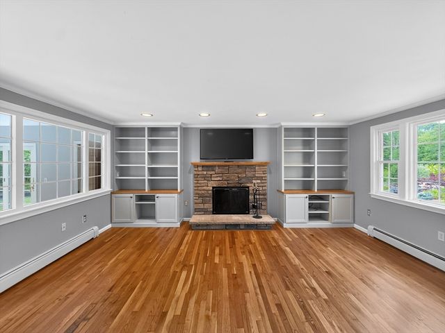 19 Tilton Ln, Andover, MA 01810