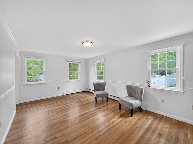 19 Tilton Ln, Andover, MA 01810