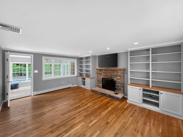 19 Tilton Ln, Andover, MA 01810