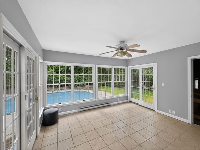 19 Tilton Ln, Andover, MA 01810