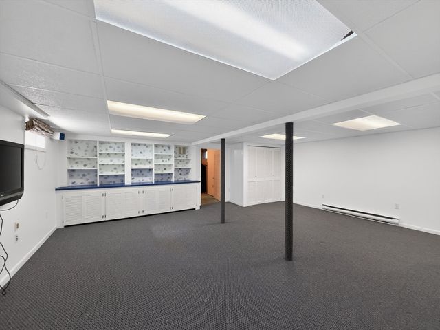 19 Tilton Ln, Andover, MA 01810