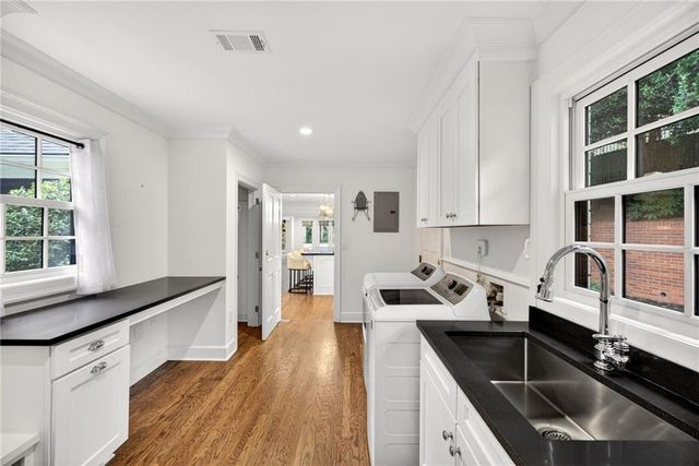 62 Blackland Road NW, Atlanta, GA 30342