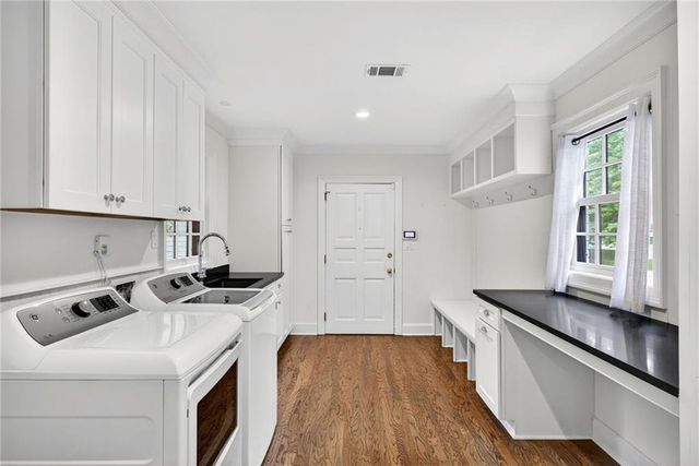 62 Blackland Road NW, Atlanta, GA 30342