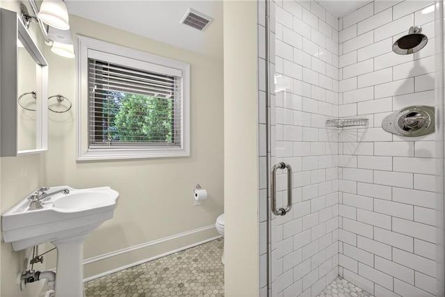 62 Blackland Road NW, Atlanta, GA 30342