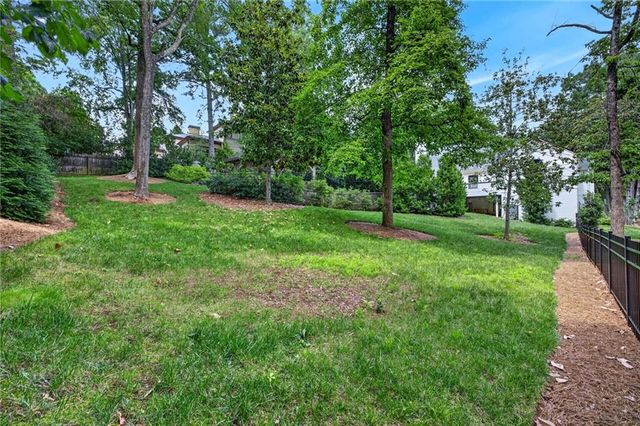 62 Blackland Road NW, Atlanta, GA 30342