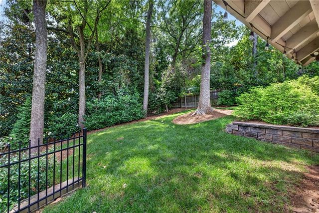 62 Blackland Road NW, Atlanta, GA 30342