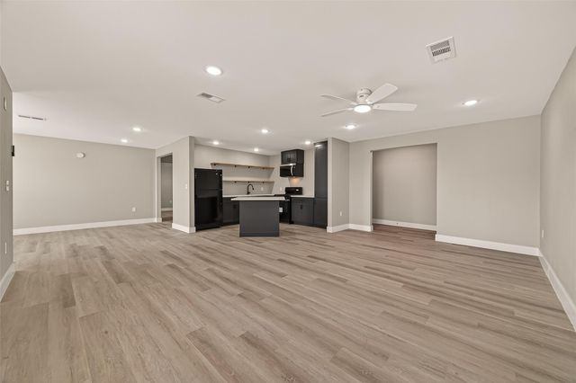 3527 La Retama Dr Drive, Houston, TX 77013