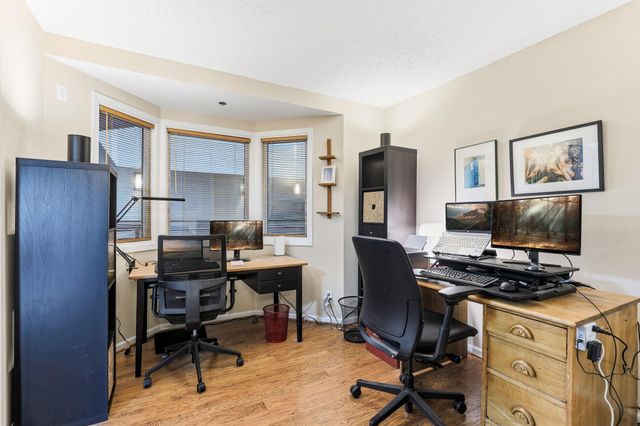 198 6th Street E 501, Saint Paul, MN 55101