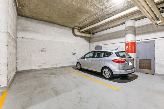 198 6th Street E 501, Saint Paul, MN 55101