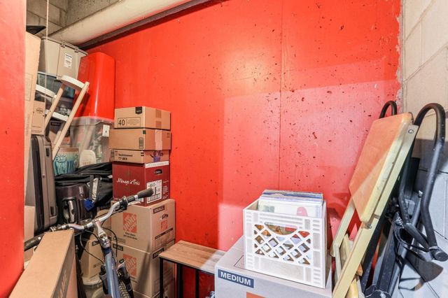 198 6th Street E 501, Saint Paul, MN 55101