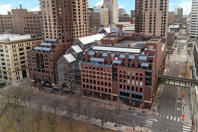 198 6th Street E 501, Saint Paul, MN 55101