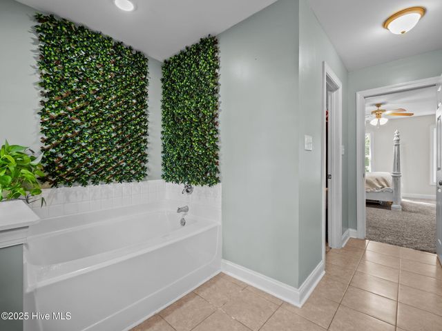 122 Forest Lane, Swansboro, NC 28584