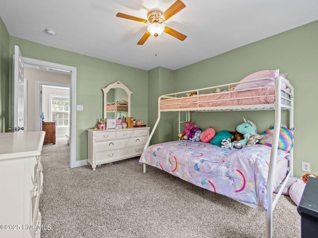 122 Forest Lane, Swansboro, NC 28584