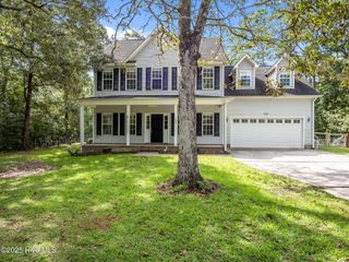 122 Forest Lane, Swansboro, NC 28584