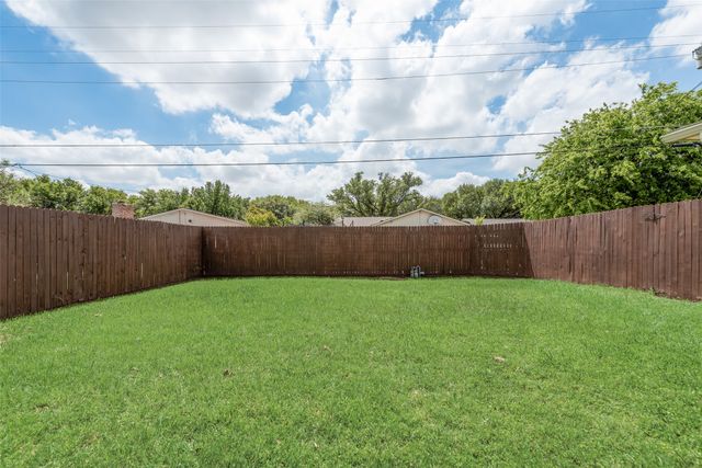 936 Mossvine Drive, Plano, TX 75023