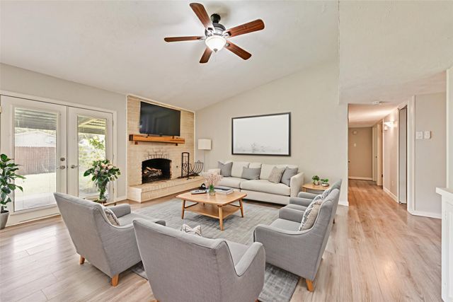 936 Mossvine Drive, Plano, TX 75023