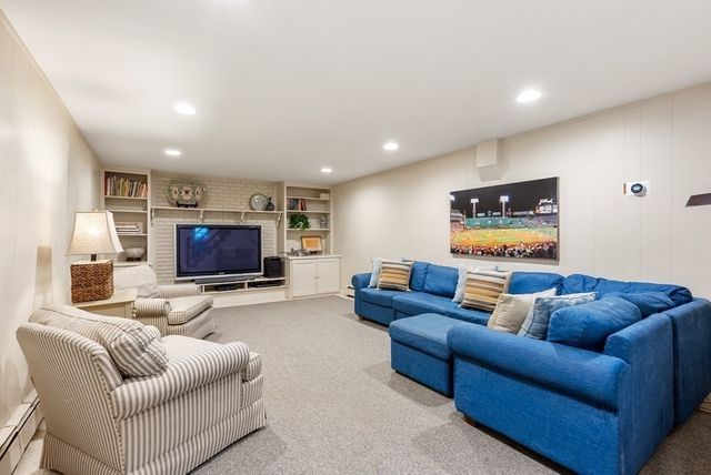 25 Forest Ridge Road, Weston, MA 02493