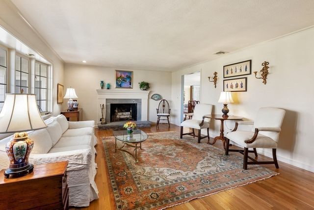 25 Forest Ridge Road, Weston, MA 02493
