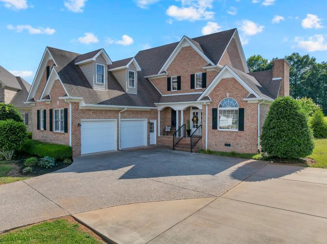 102 Waycross Dr, Shelbyville, TN 37160