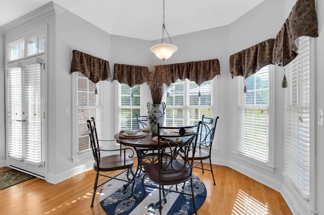 102 Waycross Dr, Shelbyville, TN 37160