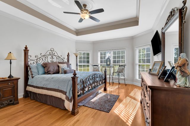 102 Waycross Dr, Shelbyville, TN 37160