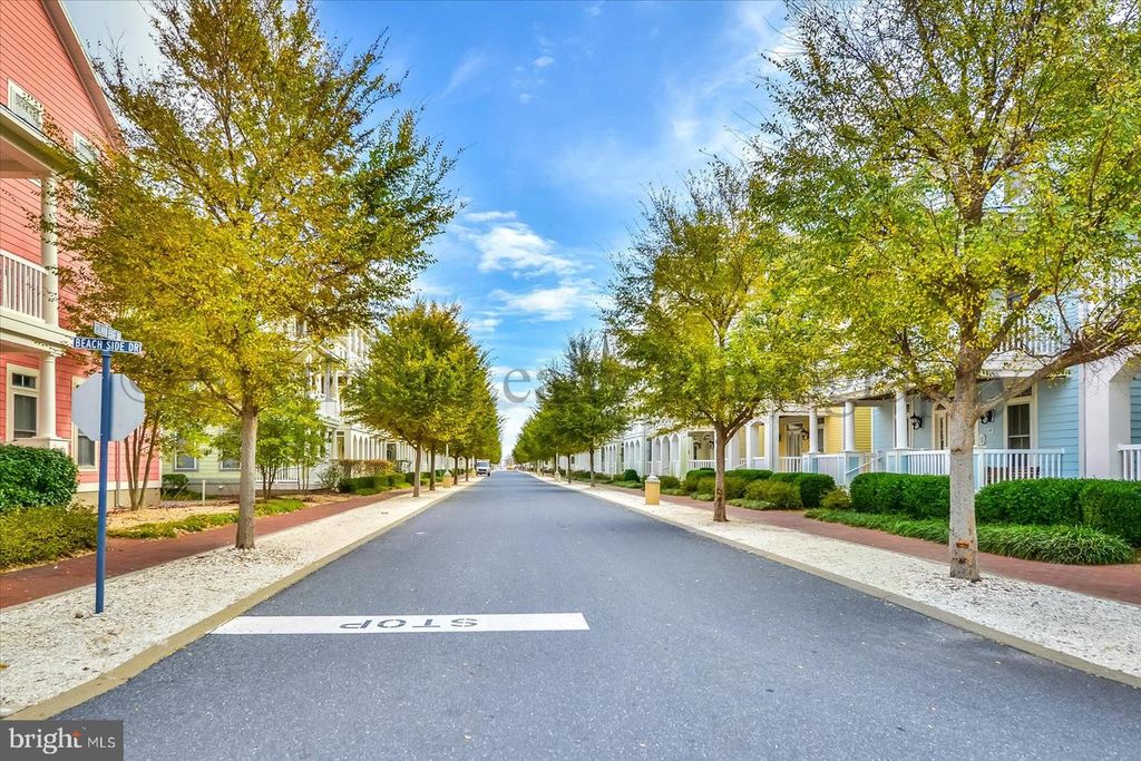 Image 116 of property listing at 30 SEASIDE DR #LUS-BR, Ocean City, MD 21842