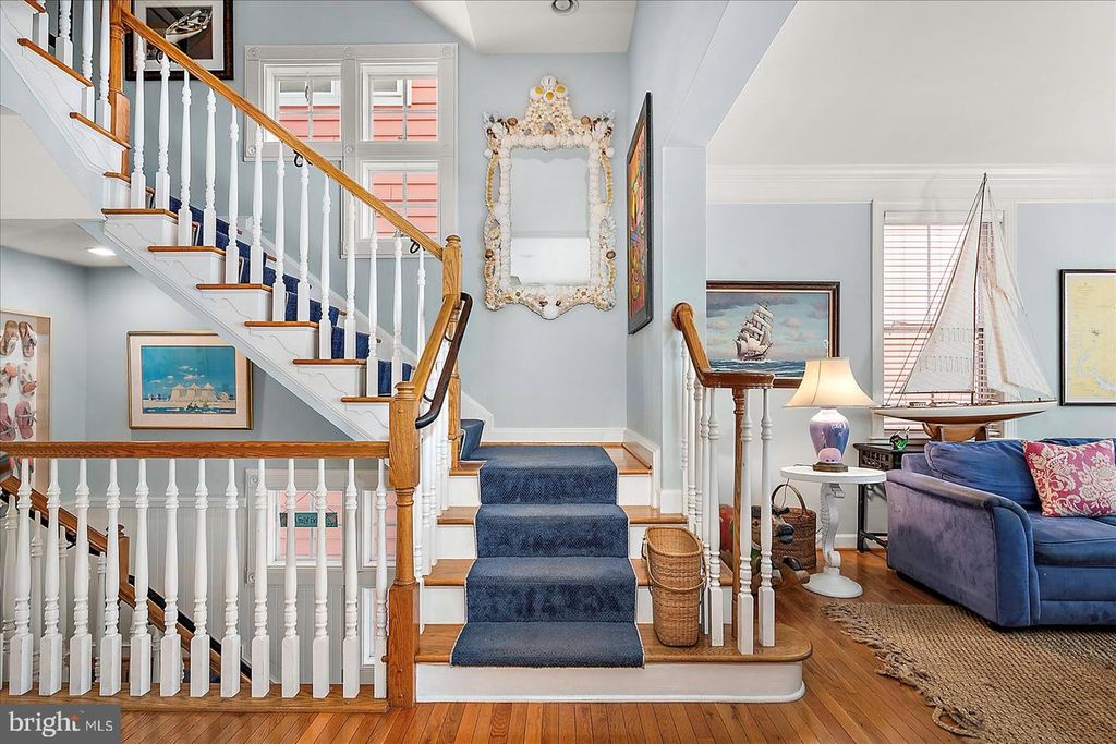 Image 12 of property listing at 30 SEASIDE DR #LUS-BR, Ocean City, MD 21842