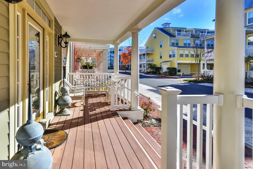 Image 2 of property listing at 30 SEASIDE DR #LUS-BR, Ocean City, MD 21842
