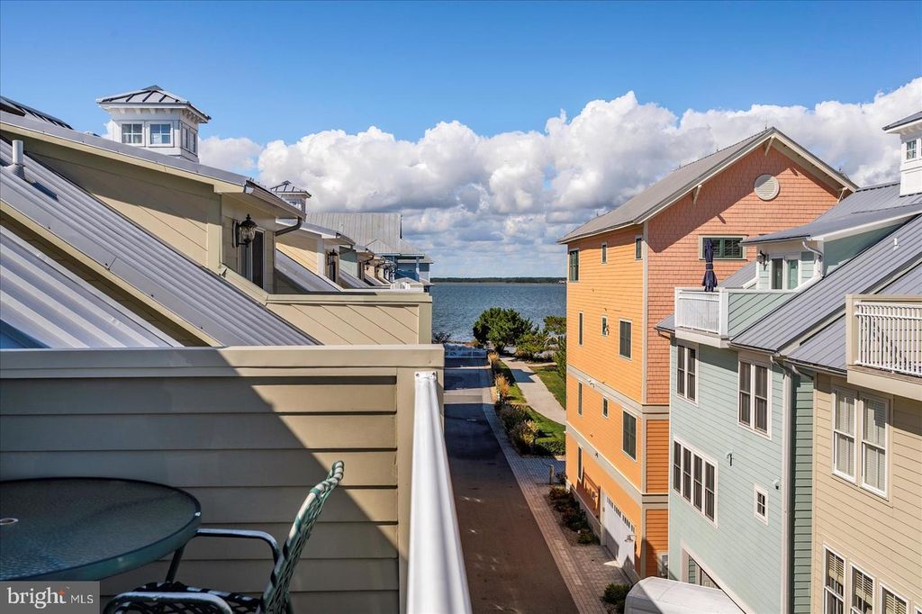 Image 22 of property listing at 30 SEASIDE DR #LUS-BR, Ocean City, MD 21842