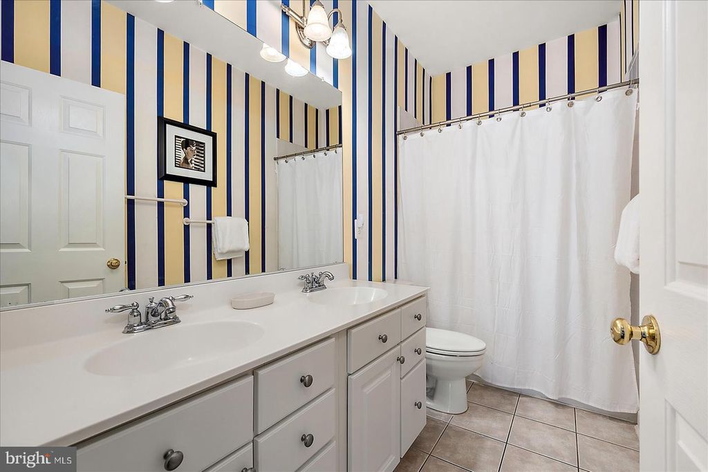 Image 57 of property listing at 30 SEASIDE DR #LUS-BR, Ocean City, MD 21842