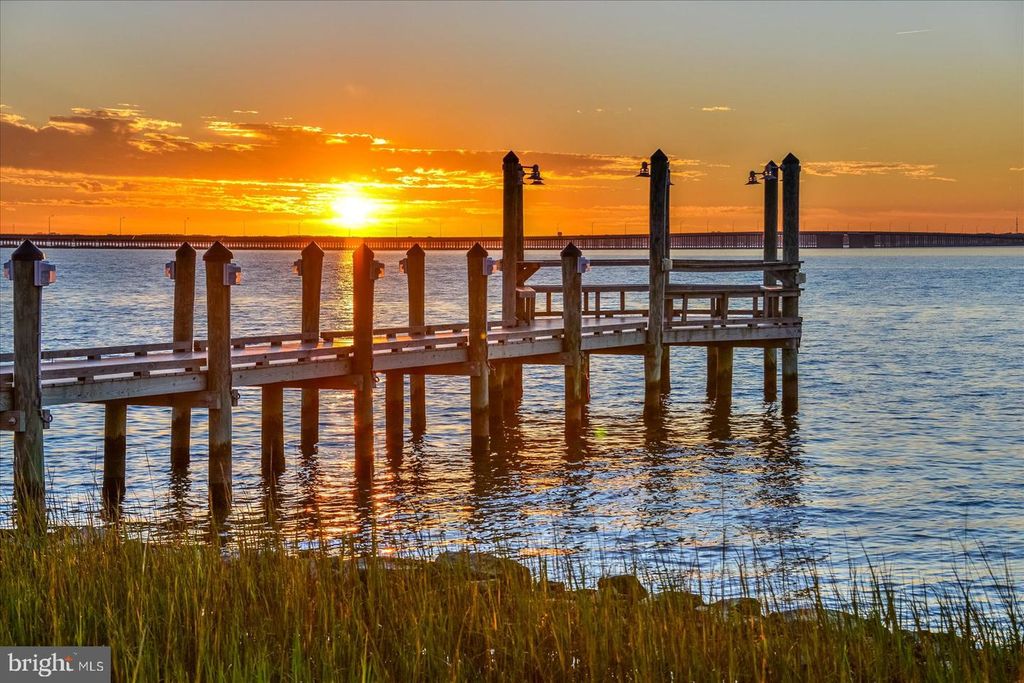 Image 83 of property listing at 30 SEASIDE DR #LUS-BR, Ocean City, MD 21842