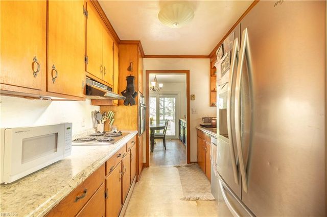 30124 Country Club RD, Courtland, VA 23837