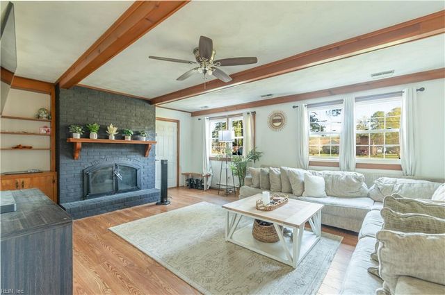 30124 Country Club RD, Courtland, VA 23837