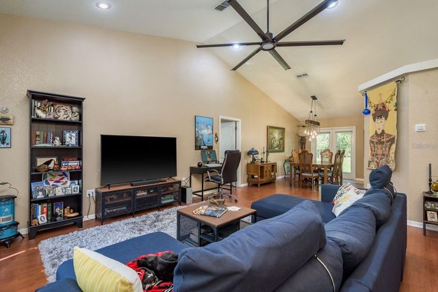 7182 GRIFFIN ROAD, Brooksville, FL 34601