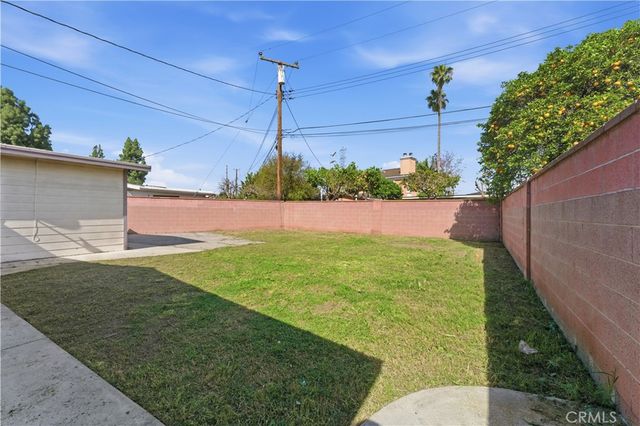 20020 Alburtis Avenue, Lakewood, CA 90715
