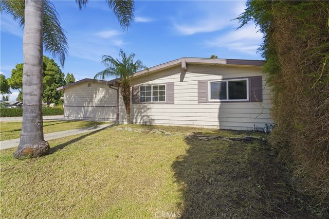 20020 Alburtis Avenue, Lakewood, CA 90715