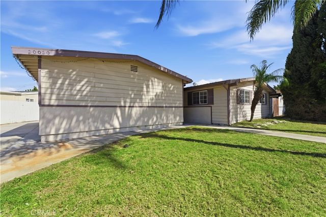 20020 Alburtis Avenue, Lakewood, CA 90715