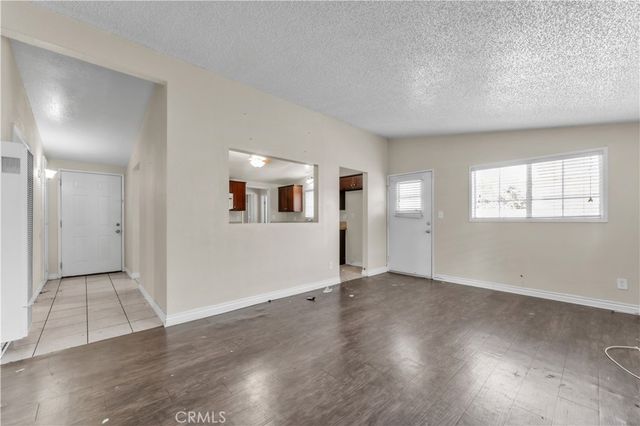 20020 Alburtis Avenue, Lakewood, CA 90715