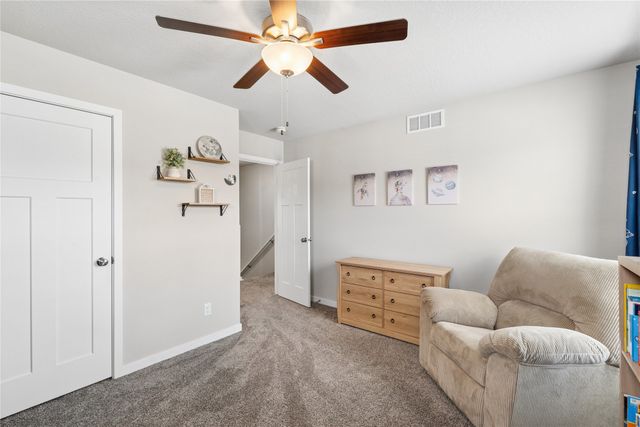 1235 NW 33rd Lane, Ankeny, IA 50023