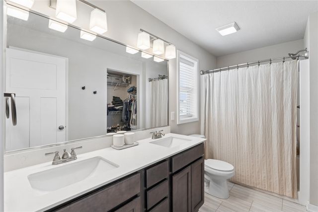 1235 NW 33rd Lane, Ankeny, IA 50023