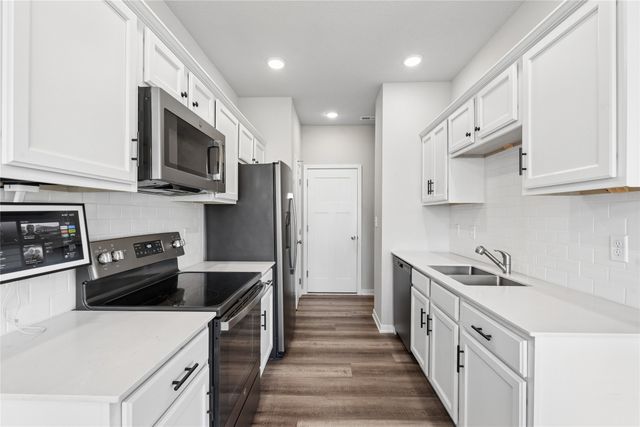 1235 NW 33rd Lane, Ankeny, IA 50023