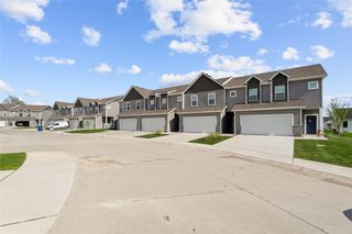 1235 NW 33rd Lane, Ankeny, IA 50023