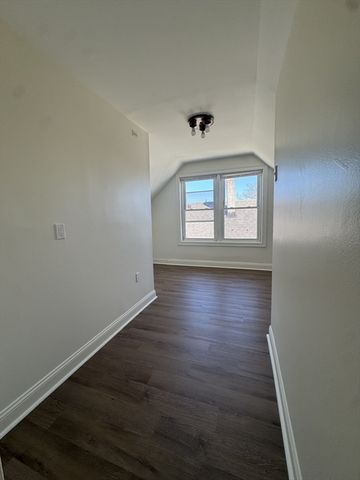 382 Salem 2, Medford, MA 02155